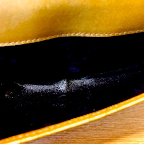 🤩🤩Authentic Gucci Guccissima Lovely Heart 🤩🤩 - Picture 6 of 13